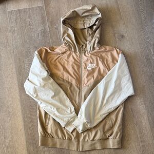Nike Sportswear Windrunner Windbreaker Full Zip Size Kids XL NWT Unisex